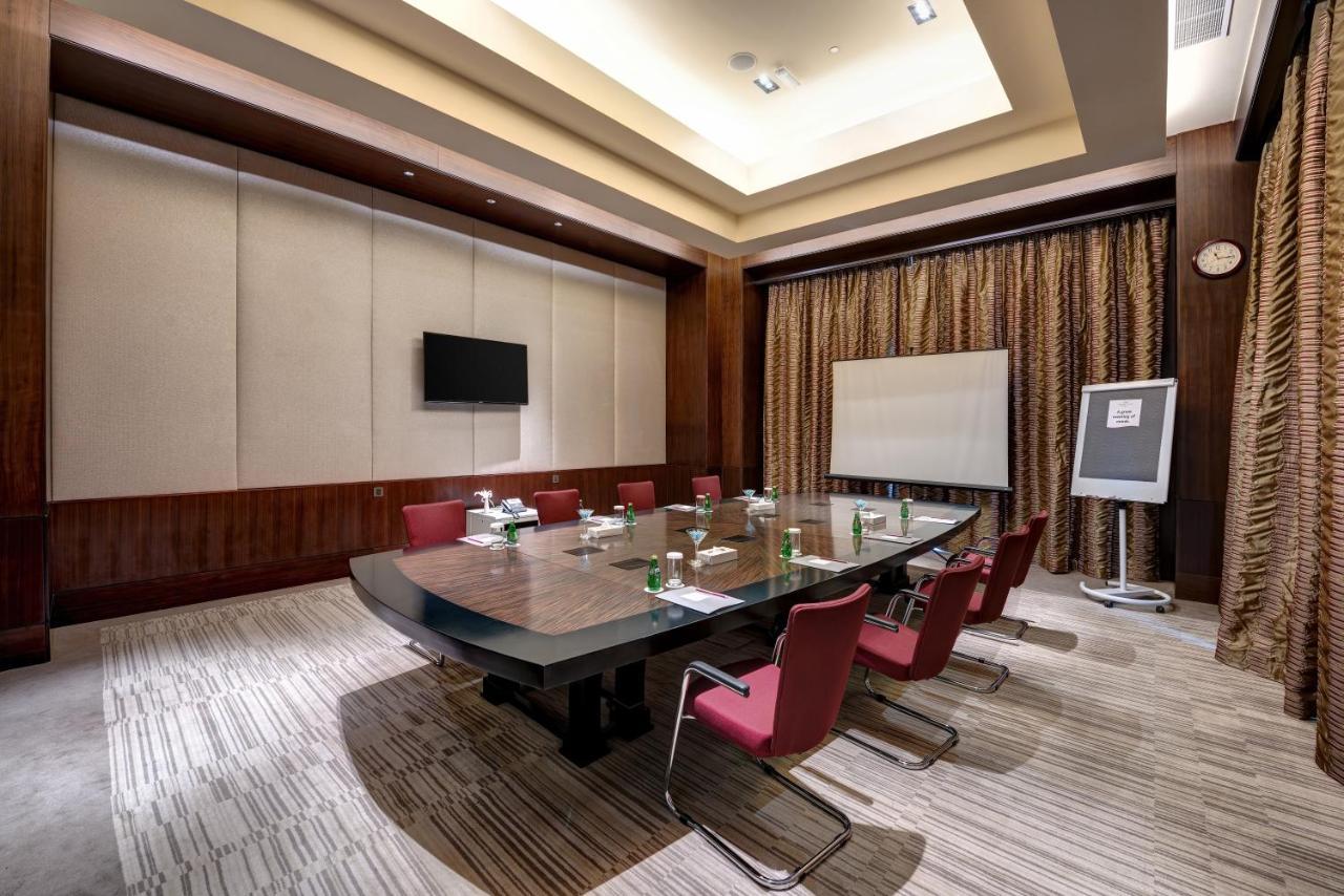 Crowne Plaza By Ihg Hotel Duqm