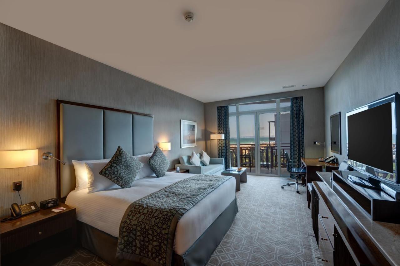 Crowne Plaza By Ihg