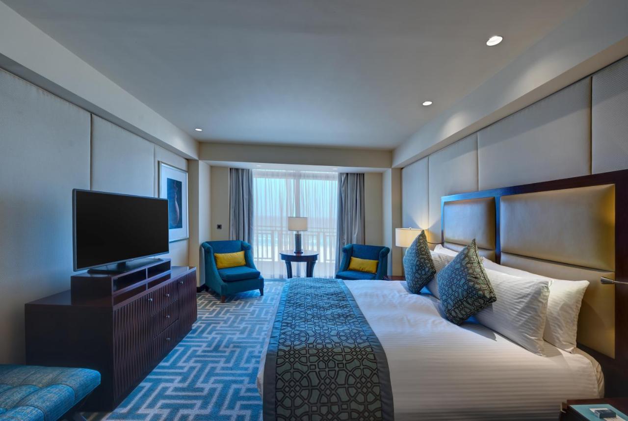 Hotel Crowne Plaza By Ihg 5*