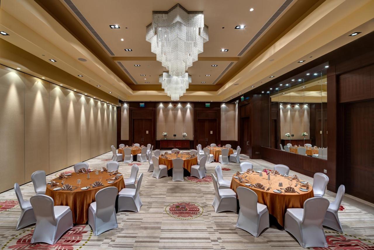 Hotel Crowne Plaza By Ihg 5*