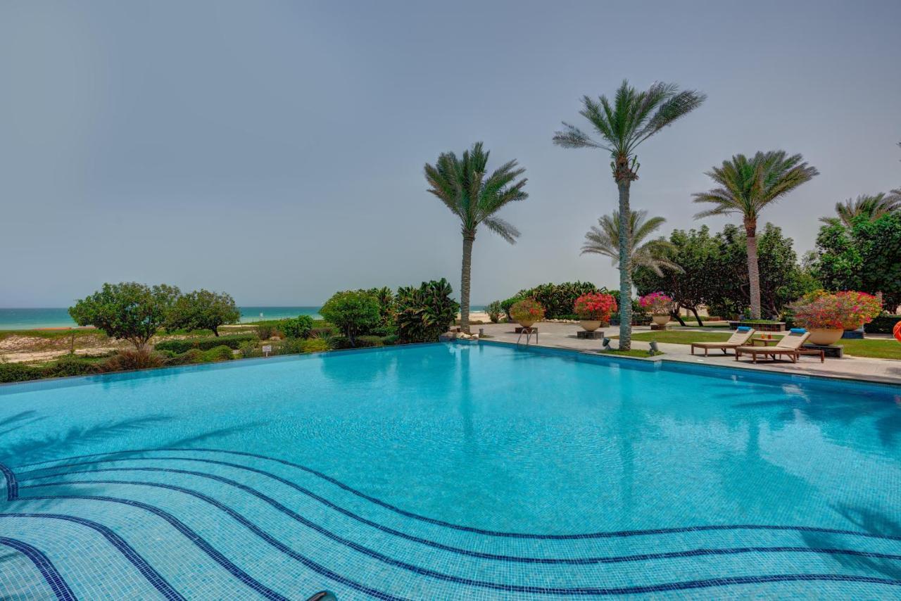 Crowne Plaza By Ihg Hotel Duqm
